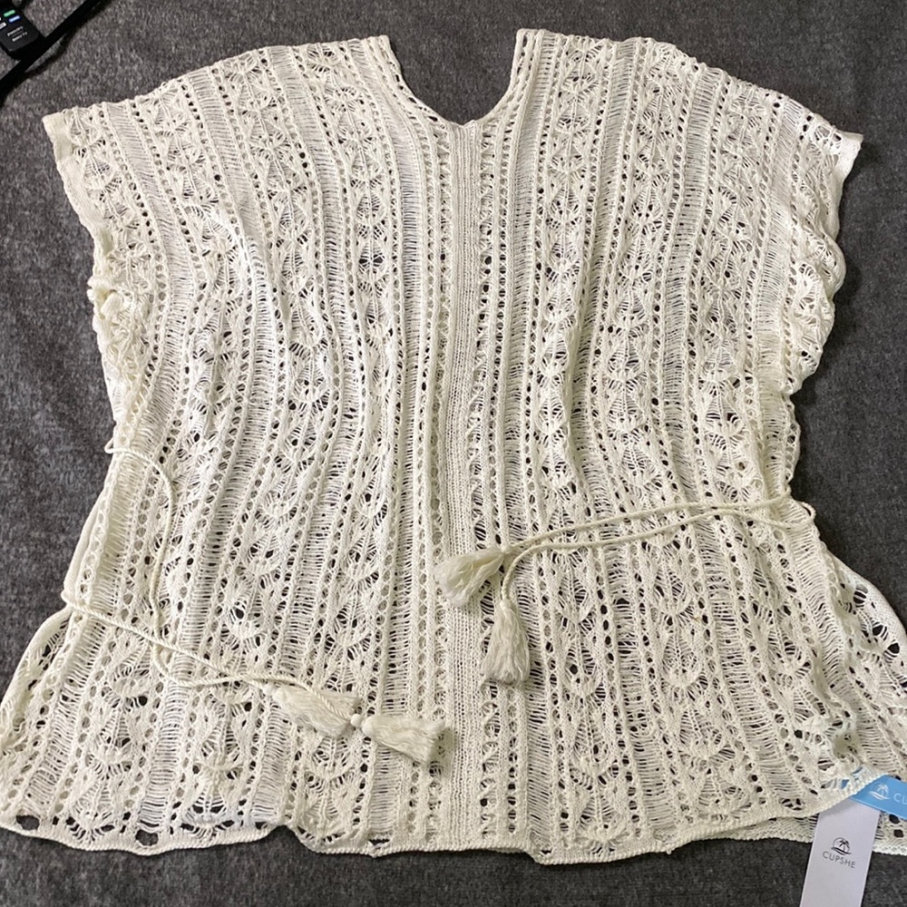 Crochet V-neck Cover-Up 🌊👙